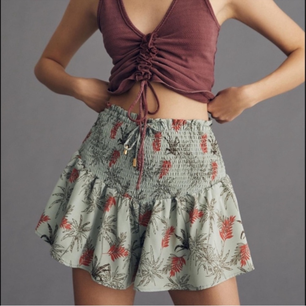 Anthropologie Bishop + Young Smocked Flutter Shorts NWT, Size XS